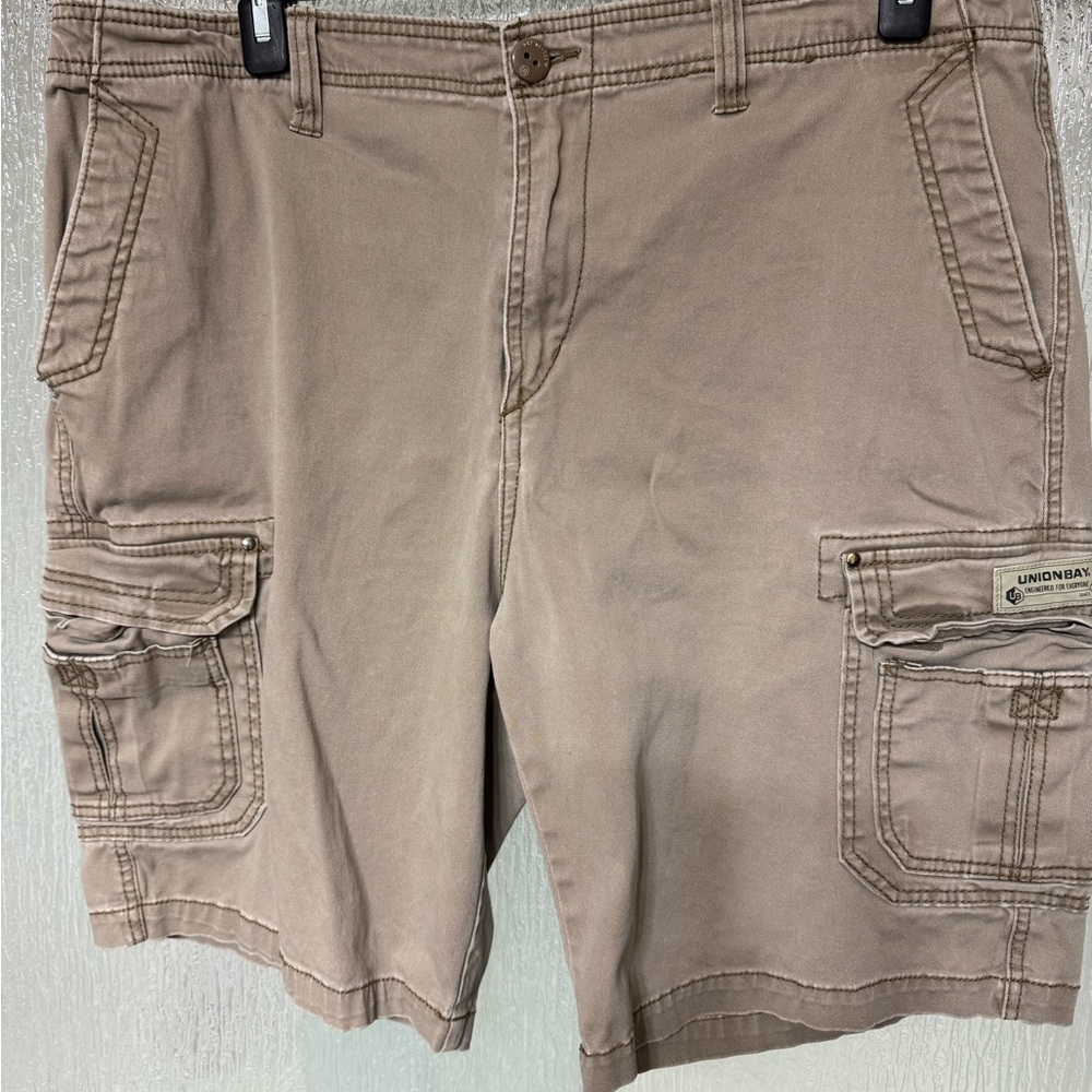 UNIONBAY Men's Cargo Shorts in Taupe Beige
